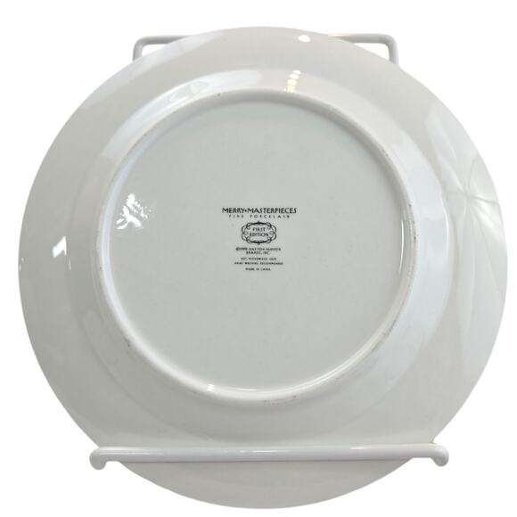 Merry Masterpieces | Four, Clever, First Edition, Holiday Plates | Size 8 inches - Picture 7 of 9